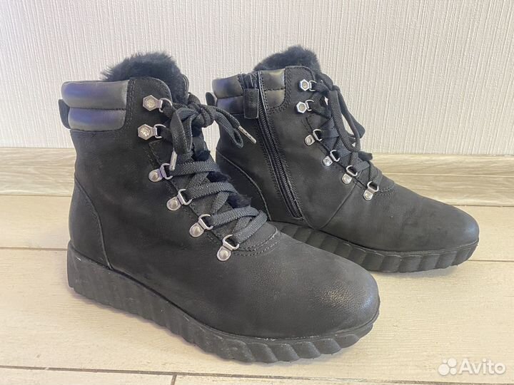 Ботинки женские зимние 37 новые