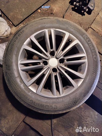 R16 Kumho Ecowing ES31 205/60, PCD 4x108 DIA 65.1