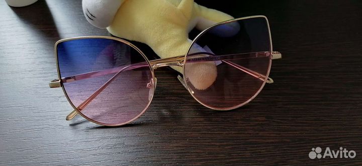 Солнцезащитные очки женские