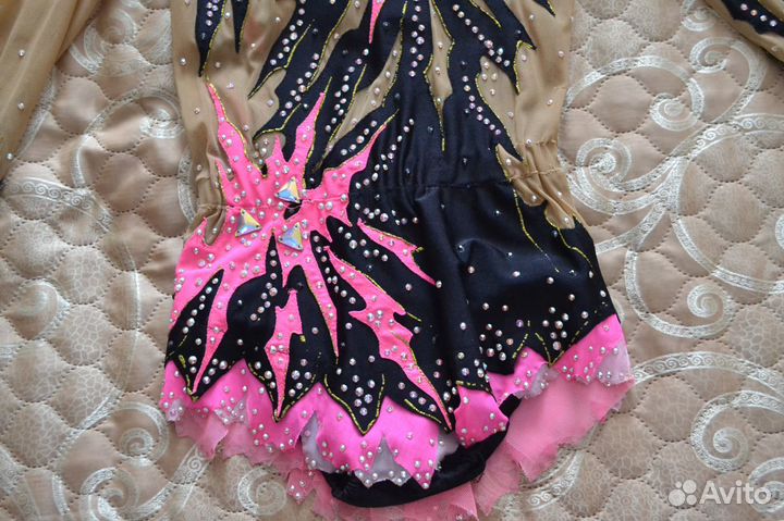 Купальник для художественной гимнастики