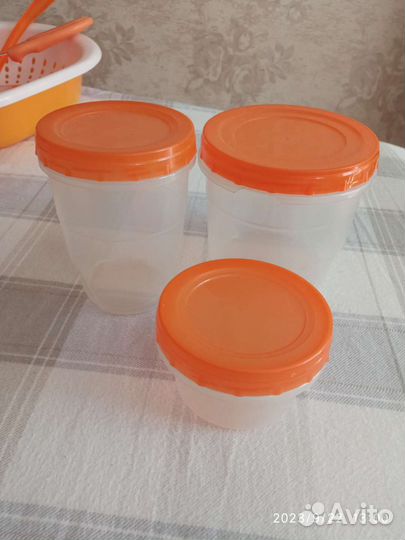 Набор контейнеров 3 шт + мерный стакан