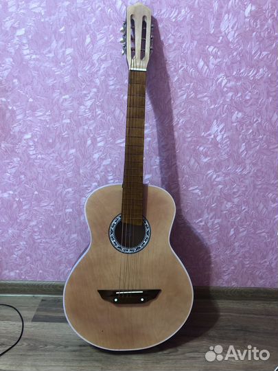 Классическая гитара шестиструнная бу