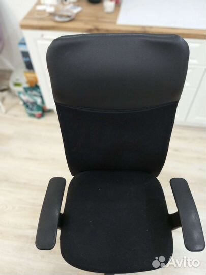 Компьютерное кресло