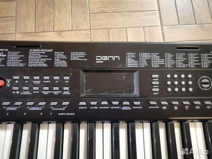 Синтезатор denn dek494