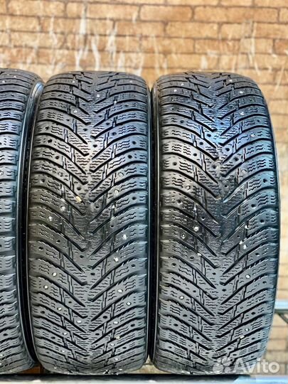 Nokian Tyres Hakkapeliitta 8 205/55 R16