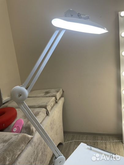 Лампа настольная