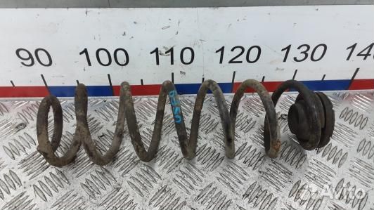 Пружина задняя volkswagen golf 4 (USE09LY01)