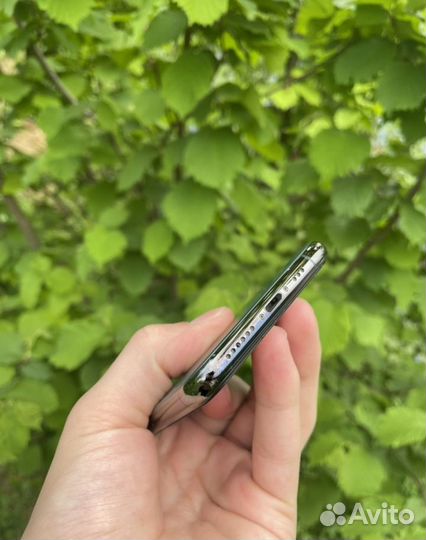 iPhone 11 Pro, 64 ГБ