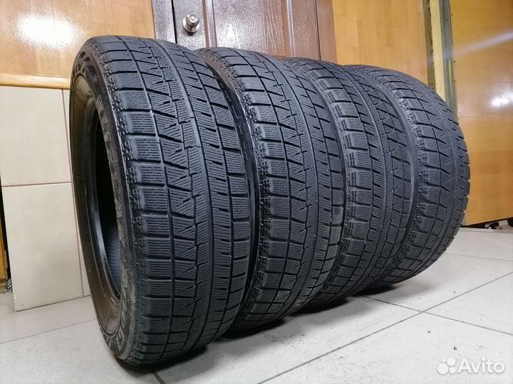 Bridgestone Blizzak Revo GZ 205/65 R16