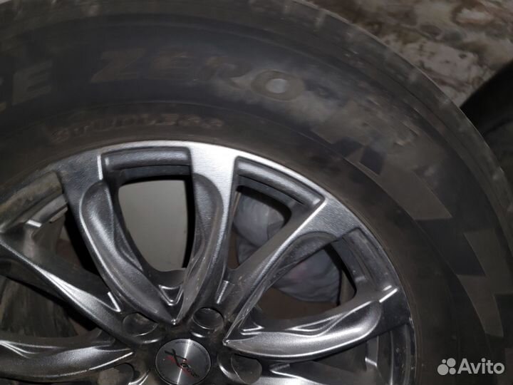 Зимняя резина на литых дисках на Mitsubishi 4штуки