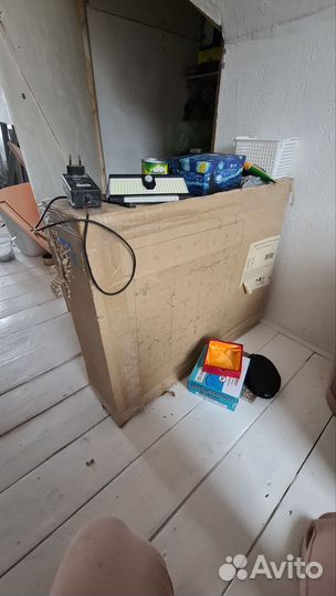 Зеркало настенное универсальное 60 см