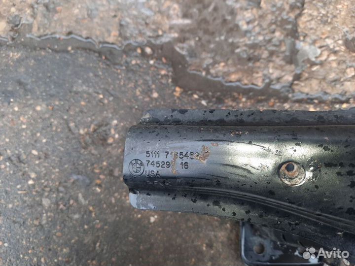 Усилитель бампера передний Bmw E70