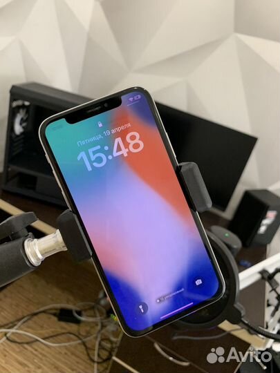 iPhone X, 256 ГБ