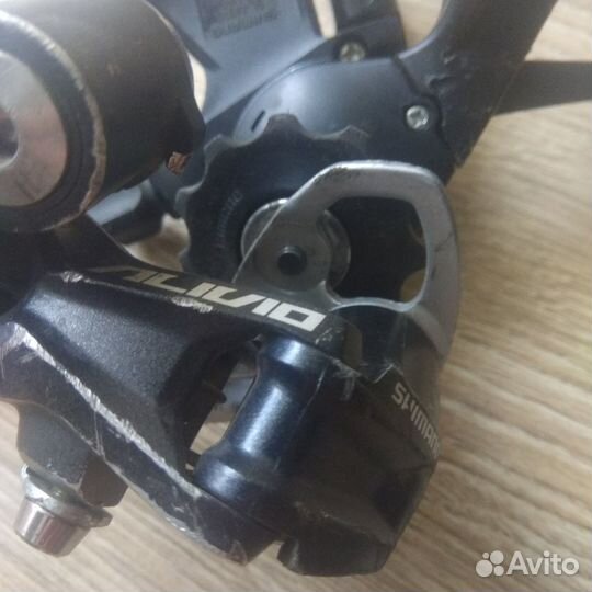 Задний переключатель + манетка shimano alivio