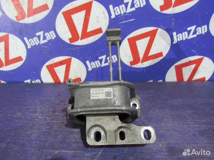 Подушка двигателя Volkswagen Golf MK7 (2012-2017)