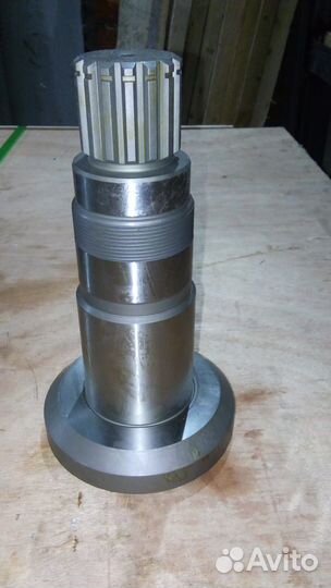 Вал центральный гидравлического насоса HPV145