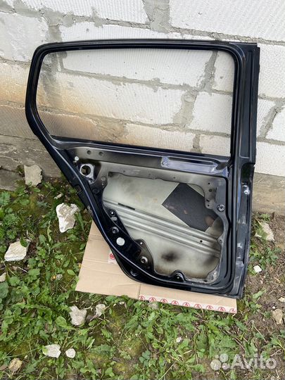 Дверь задняя левая VW Golf 6