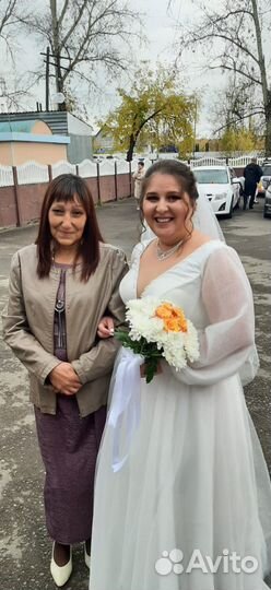 Свадебное платье