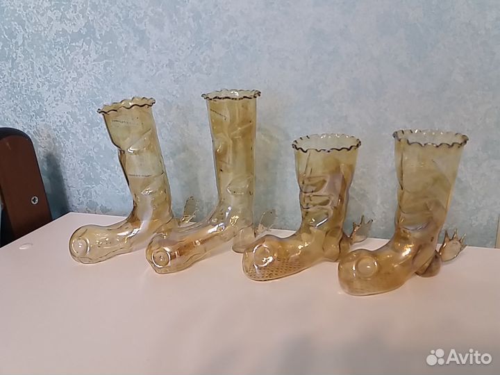 Сапожки стеклянные со шпорами