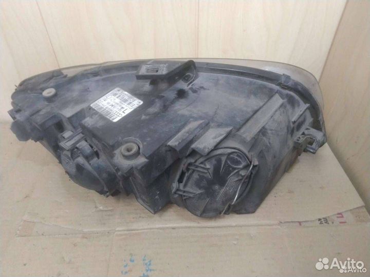 Фара левая Audi A4 B7 (2004 - 2009)