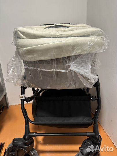 Коляска 2 в 1 riko basic