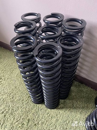 Пружина трапов наружная 83853-8525070