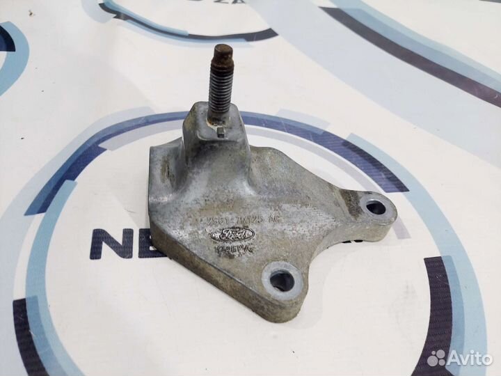 Кронштейн кпп верхний Ford Fusion