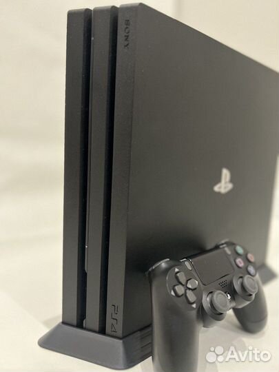 Sony PS4 pro 1tb