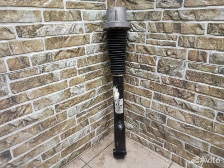 Амортизатор/стойка задняя (разное) Land Rover Rang