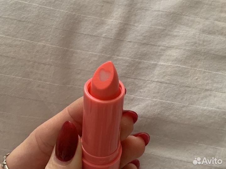 Помада essence heart core с сердцем coquette dior