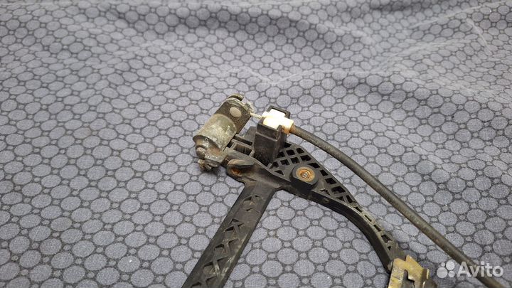 Кронштейн ручки задний правый Bmw e39