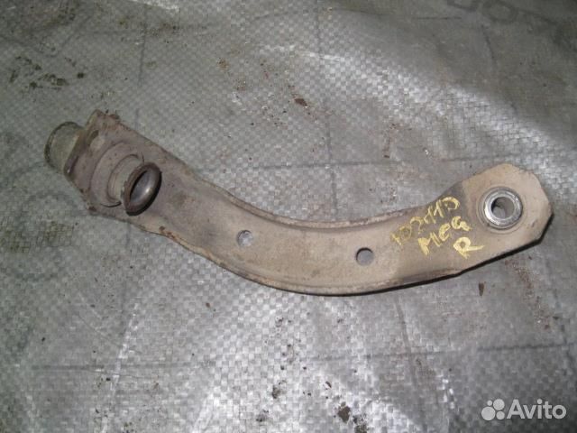 Кронштейн передней балки от Renault Megane II 200