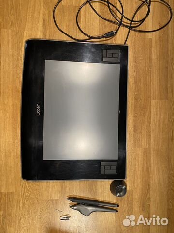Графический планшет wacom intuos pro