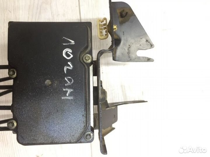 Блок ABS Renault Logan седан K7MF710 2006