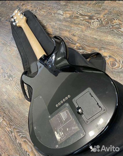 Электрогитара Line 6 Variax 500