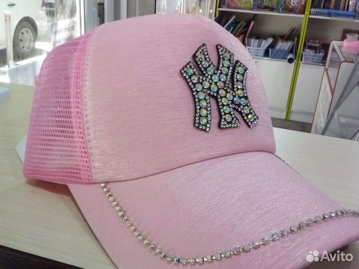 Бейсболки женские разных цветов