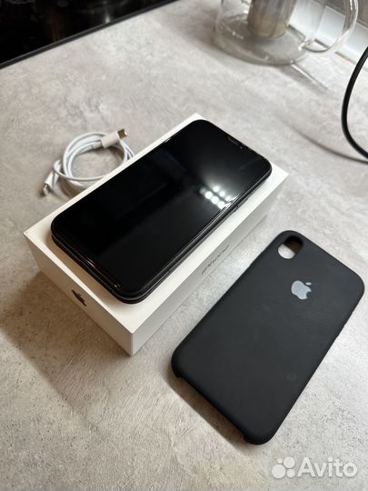 iPhone Xr, 64 ГБ