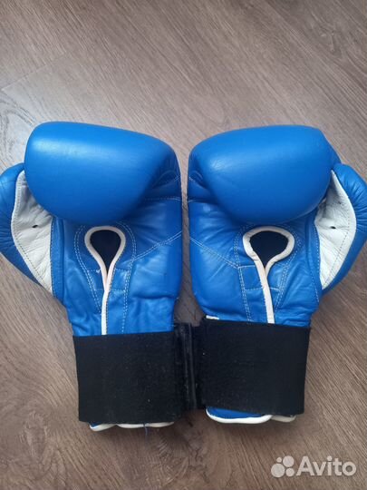Перчатки боксерские bestvik 8-OZ бу