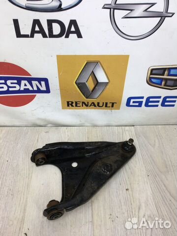 Рычаг подвески Renault logan Прав