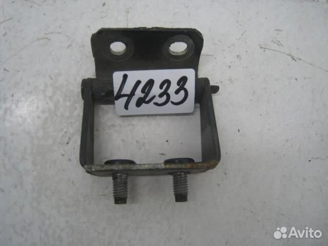 Петля крышки багажника Nissan Qashqai J10