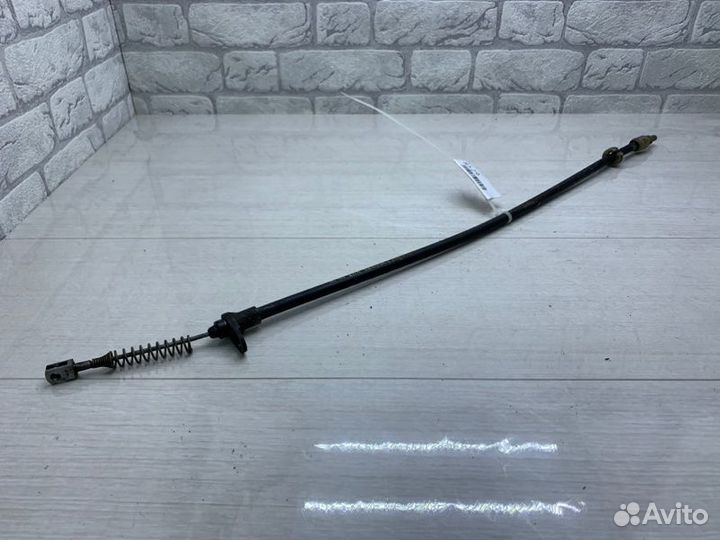 Трос стояночного тормоза Mercedes C-Class W204