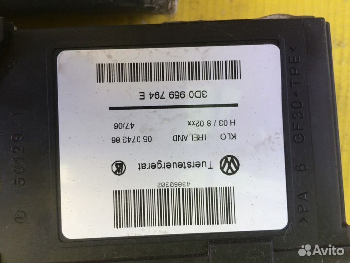 Мотор стеклоподъемника VW Touareg задний правый