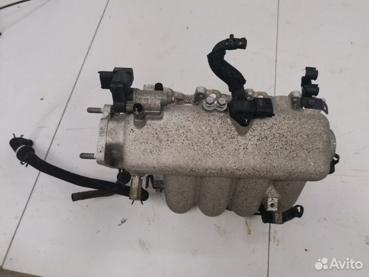 Коллектор впускной Kia Ceed 1 универсал G4GC 2.0