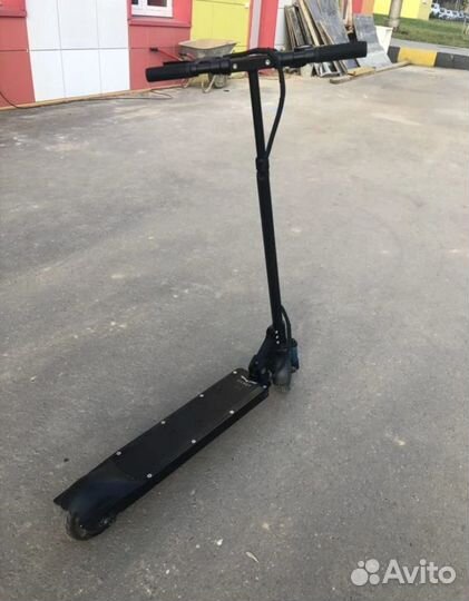 Egret ONE 36v 40km/h 700W Электросамокат Black