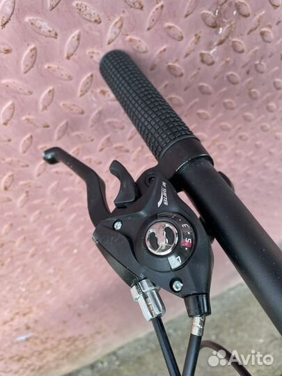 Десна 2710 27.5' (мало б/у)