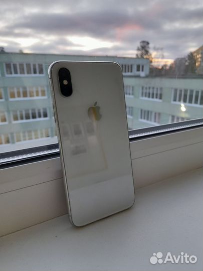 iPhone X, 256 ГБ