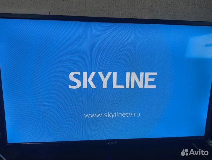 Skyline Телевизор 32YST5970 SMART TV / Wi-Fi 32