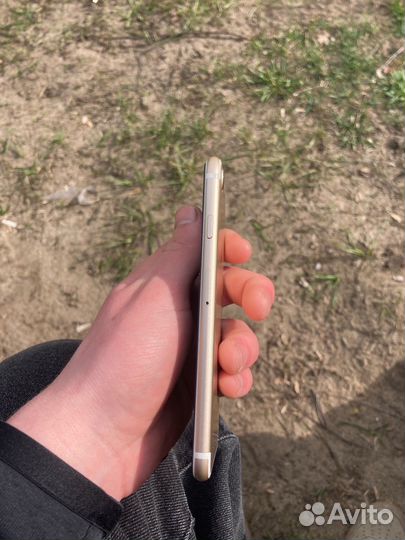 iPhone 7, 32 ГБ