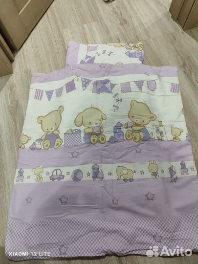 Матрас и одеяло в коляску