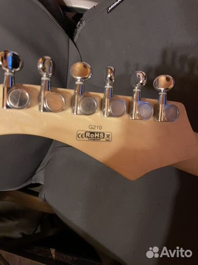 Электронная гитара cort g200